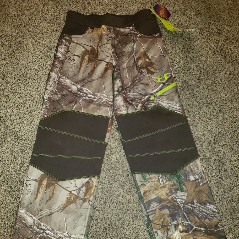 Boys youth large coldwear infrared camo pants